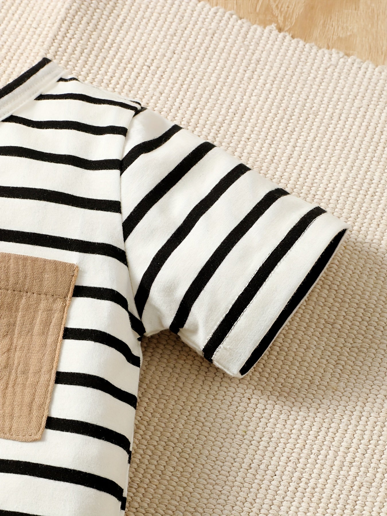 2pcs Little Boy Casual Striped Tees & Shorts Set Summer Kids Clothes