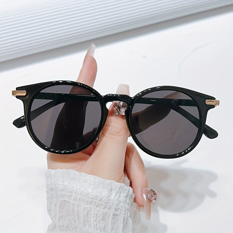 Round Sunglasses Gradient UV400 Sun Shades For Vacation
