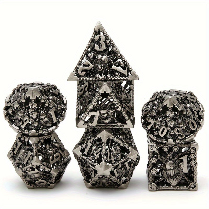 7pcs Hollow-eyed Monster Metal Polyhedral Dice Set