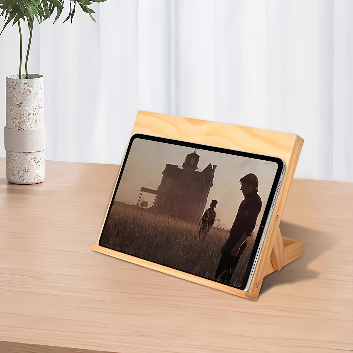 Adjustable Wooden Easel Sturdy Desktop Stand