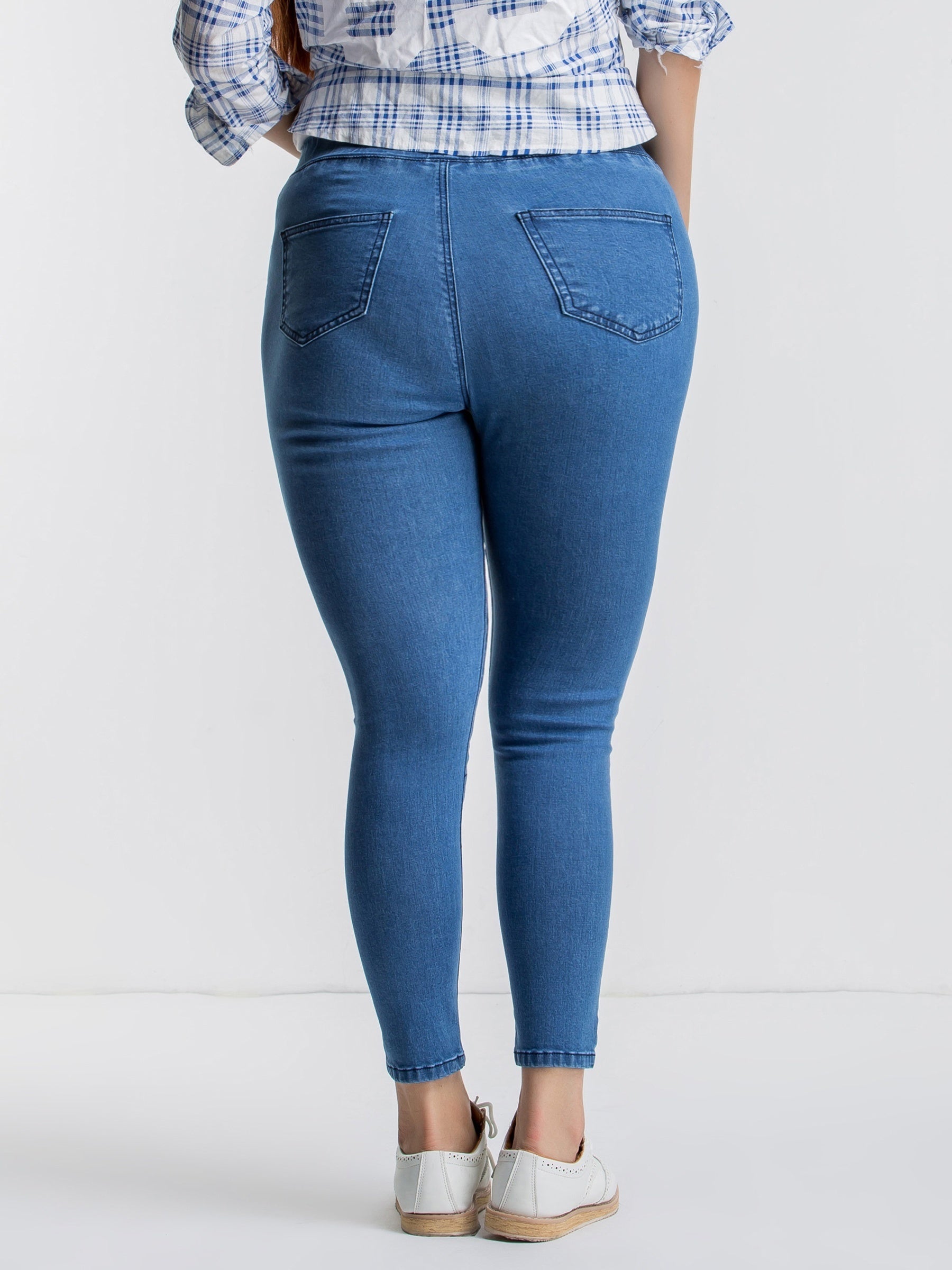 High Stretch Skinny Pocketed Jeans