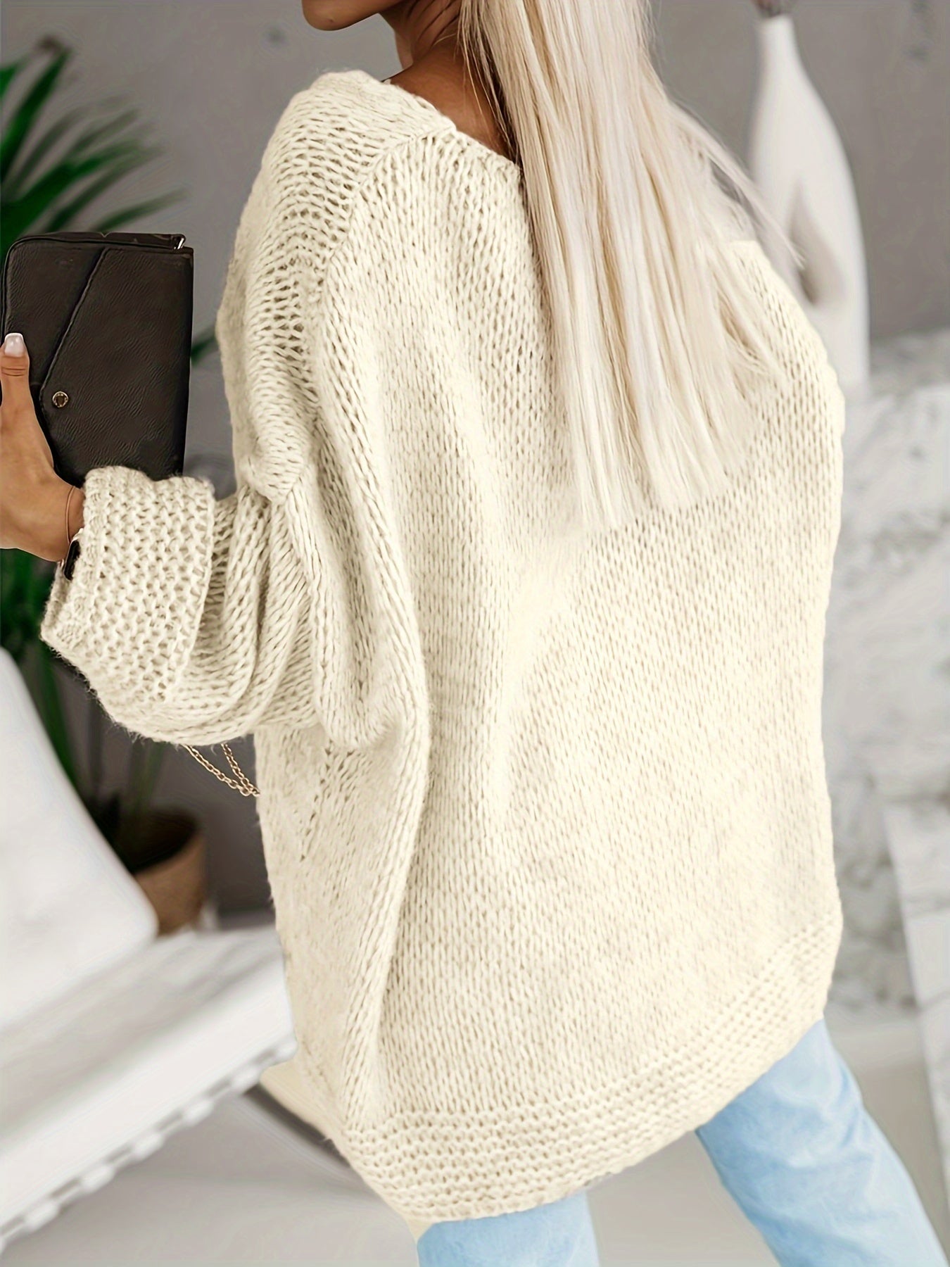  Solid Long Sleeve V Neck Knit Top