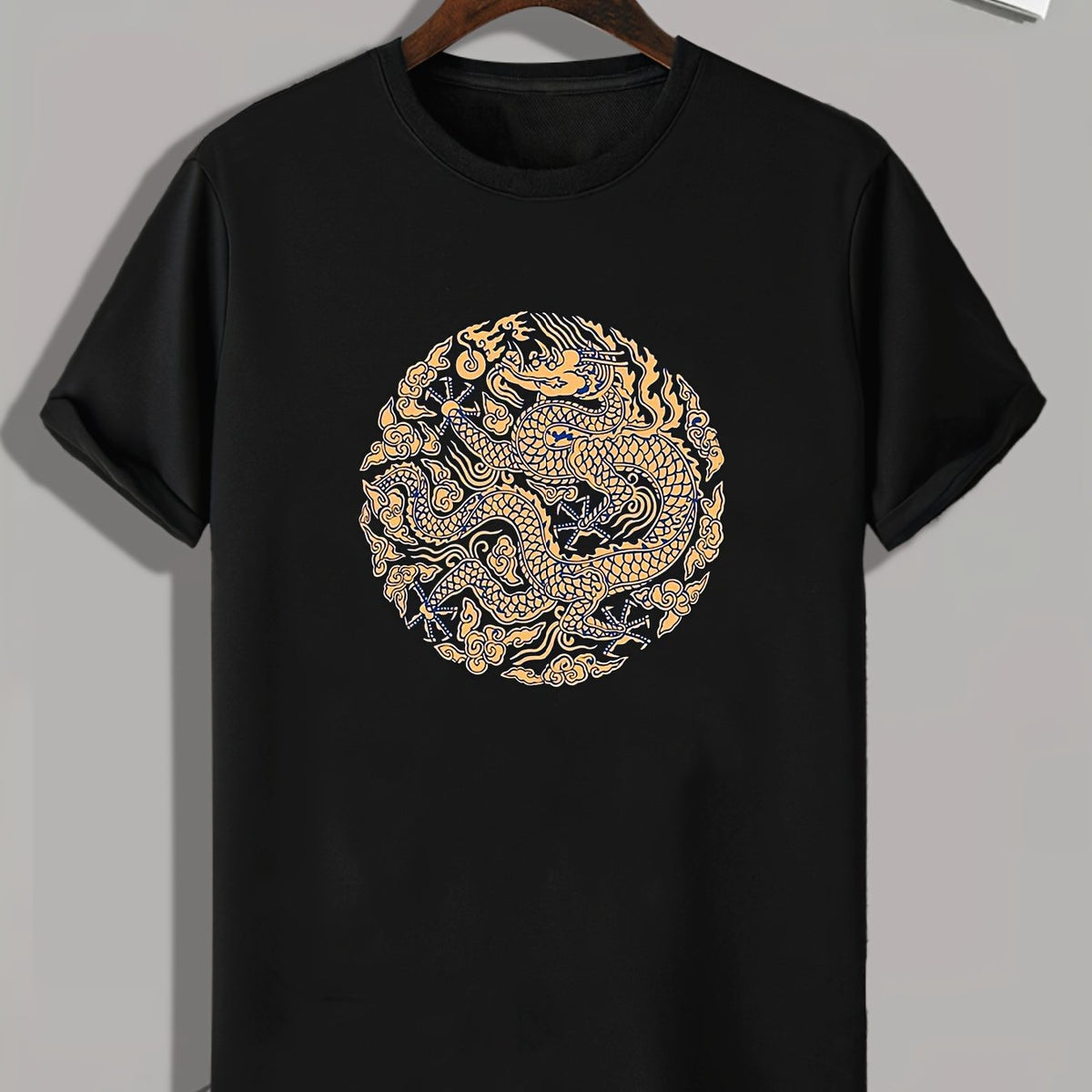 Dragon Totem Print Men's Comfy T-shirt for Outdoor Summer