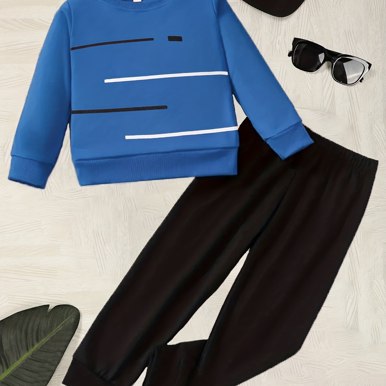 Boy's Sweatshirt & Sweatpants Set for Spring Fall