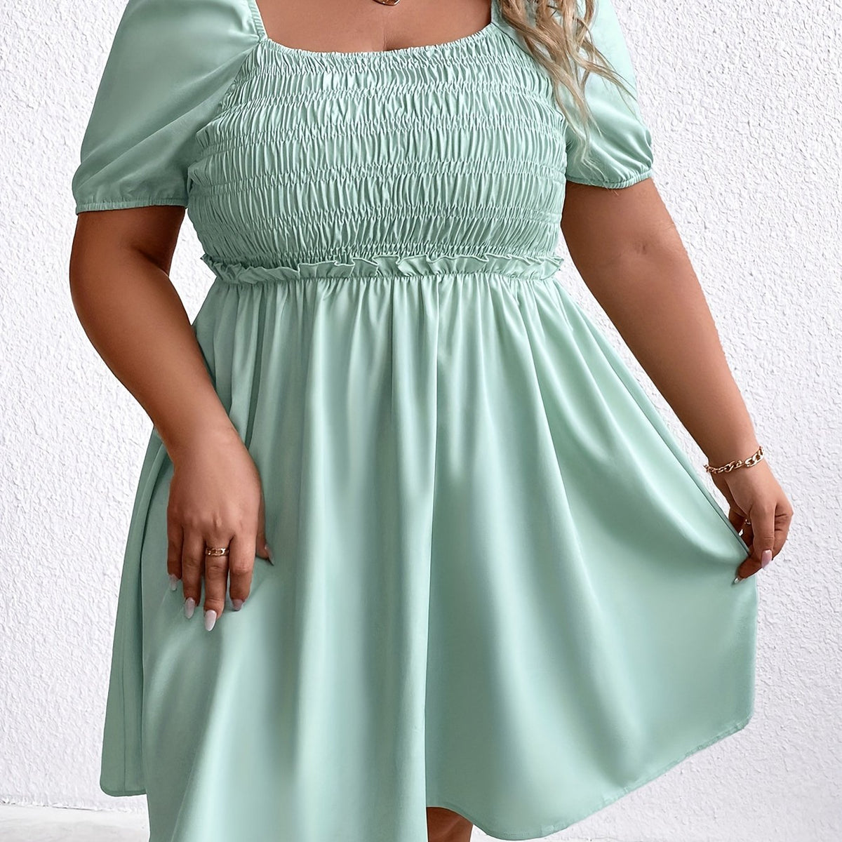  Solid Shirred Puff Sleeve Mini Dress