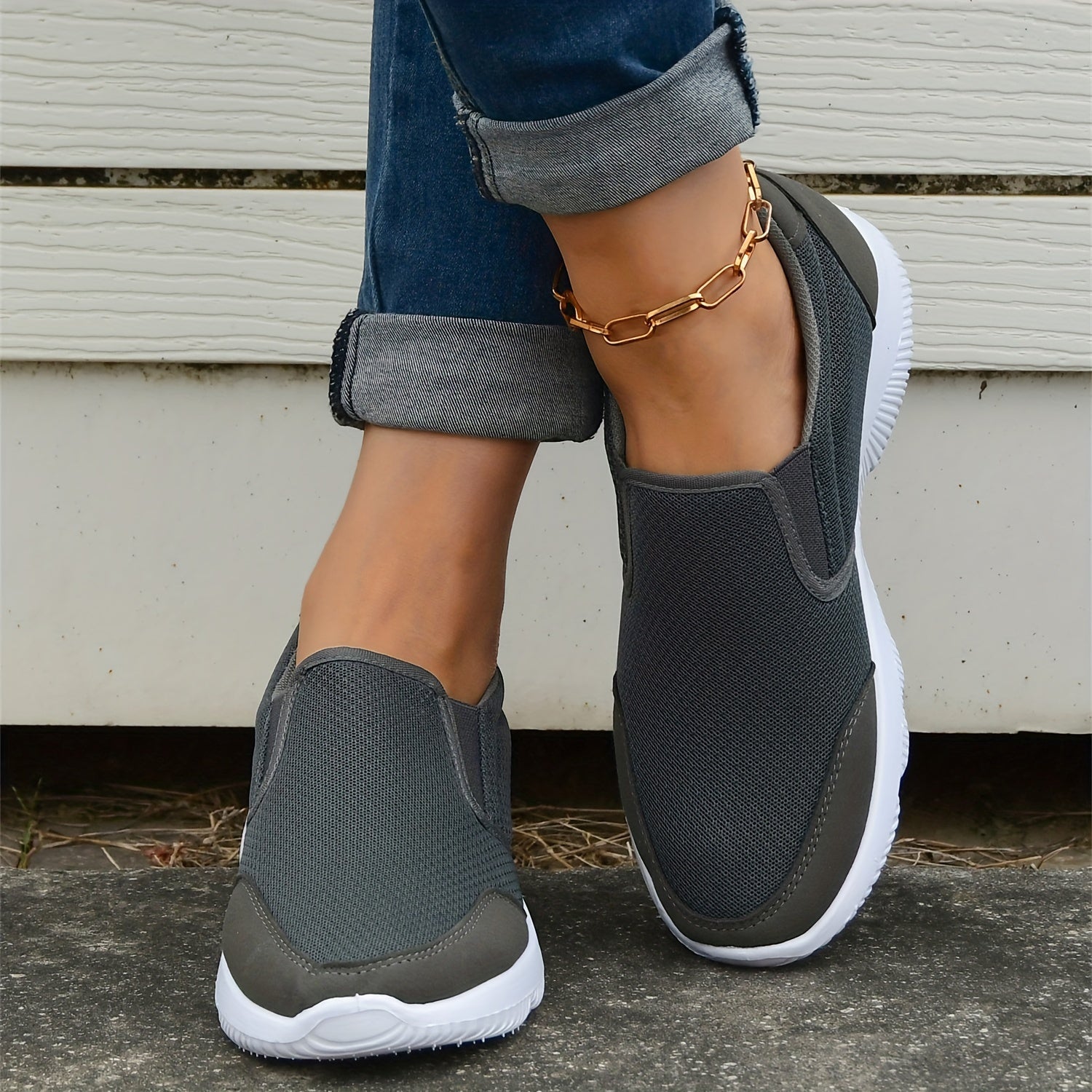 Women's Breathable Mesh Slip On Sports Shoes