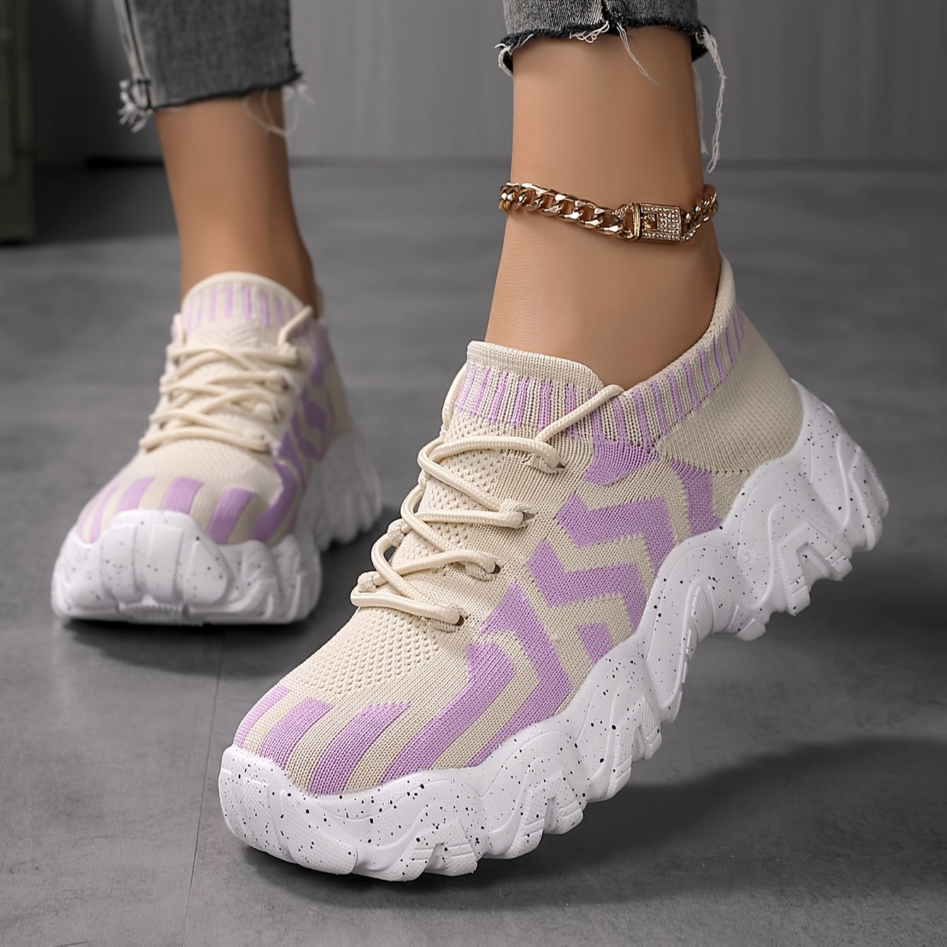 Women's Thick Sole Mesh Casual Platform Sneakers Lace up Sports Shoes