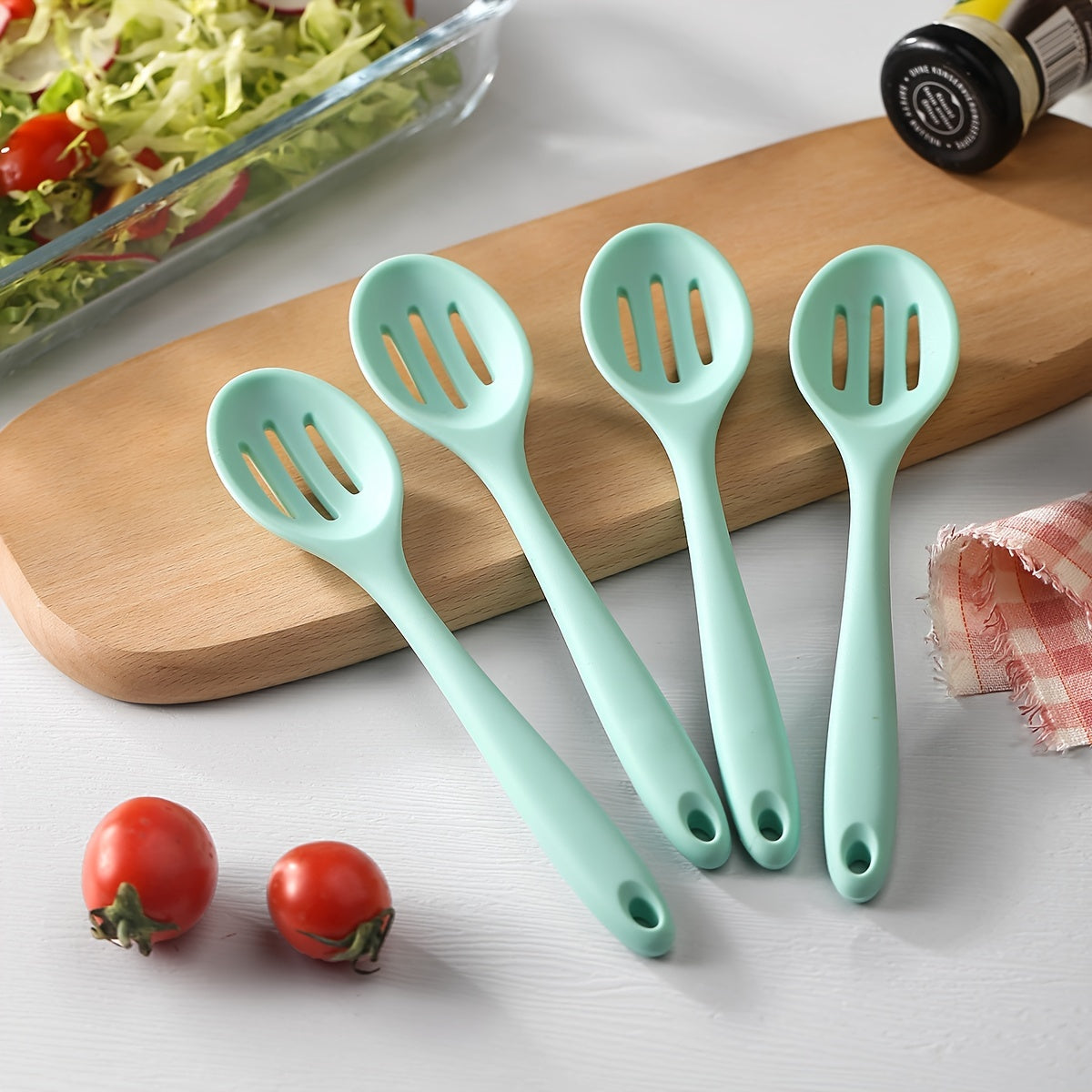 1pc Small Slotted Serving Spoon Silicone Olive Spoon Colander