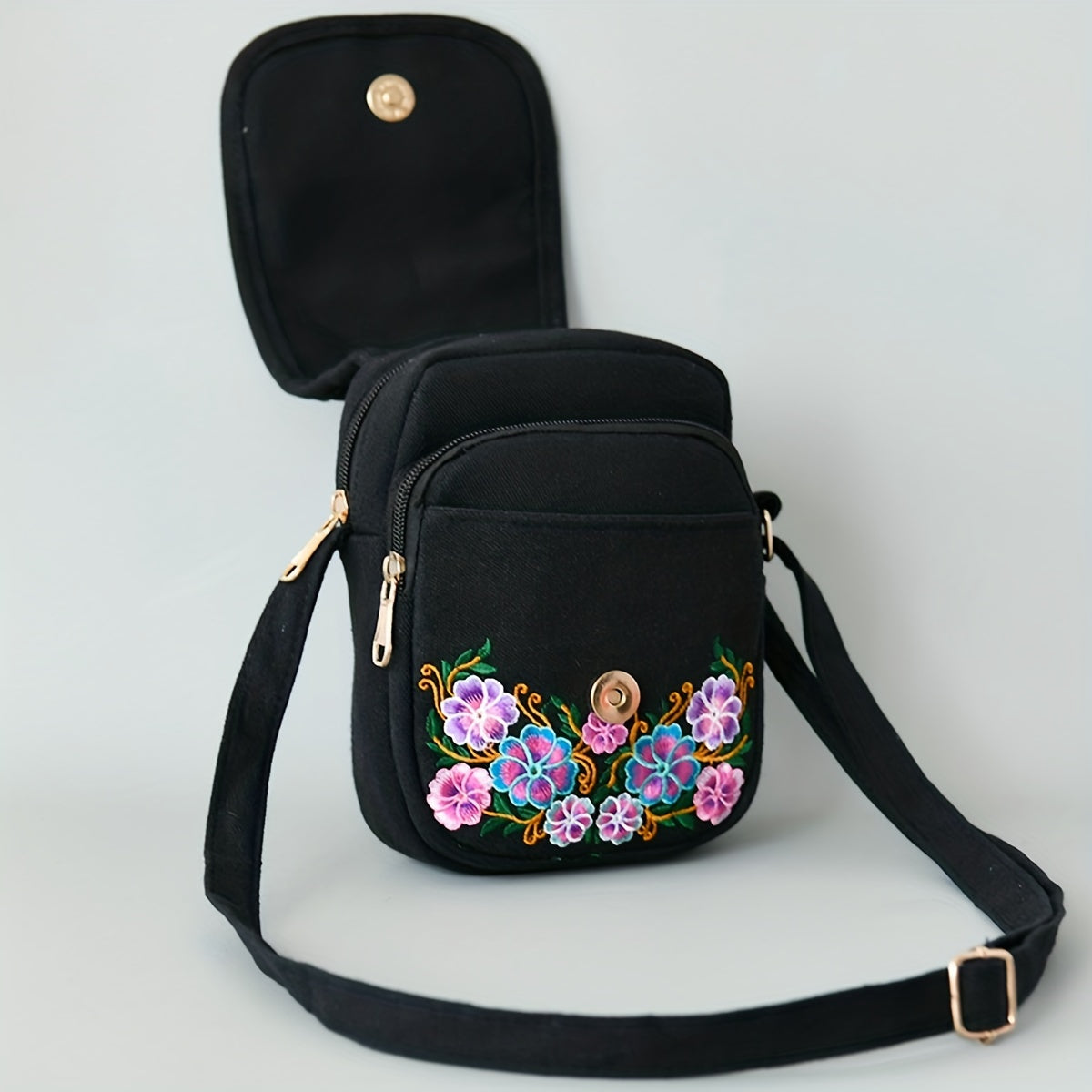 Vintage Ethnic Style Mini Crossbody Bag with Flower Embroidery
