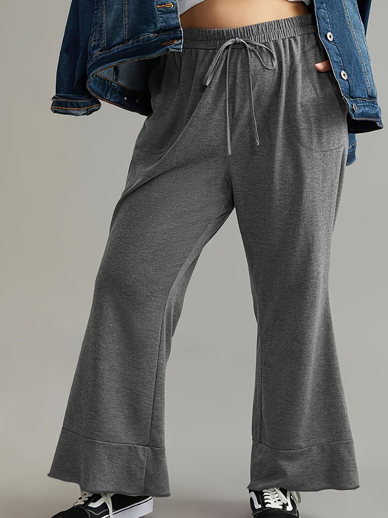 Women's Plus Size Solid Drawstring Flared Leg Trousers