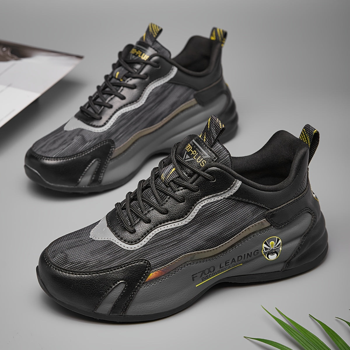 Chinese Style Block Running Shoes With Reflective Stripes