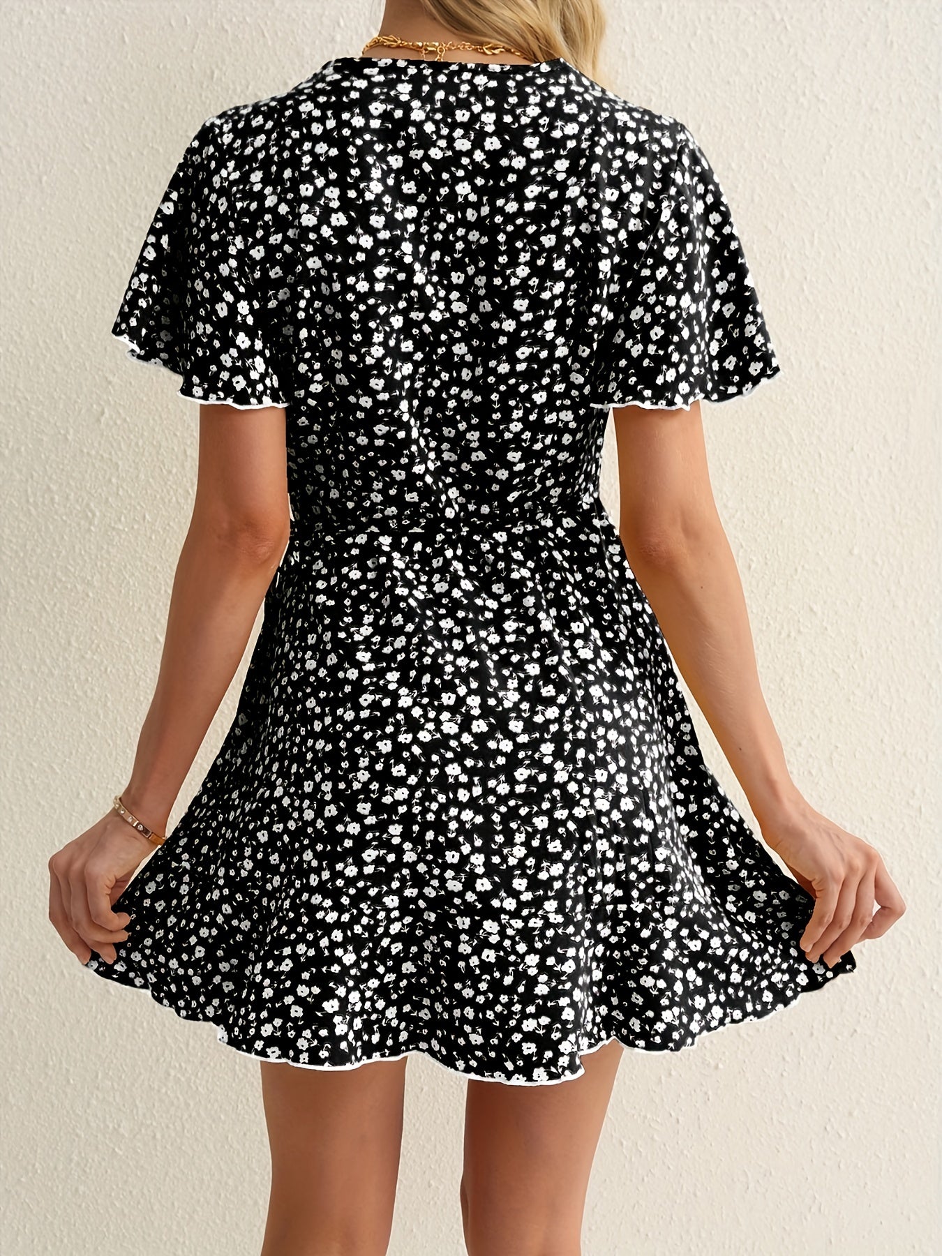 Floral Print Wrap Dress Short Sleeve V Neck Vacation Dress