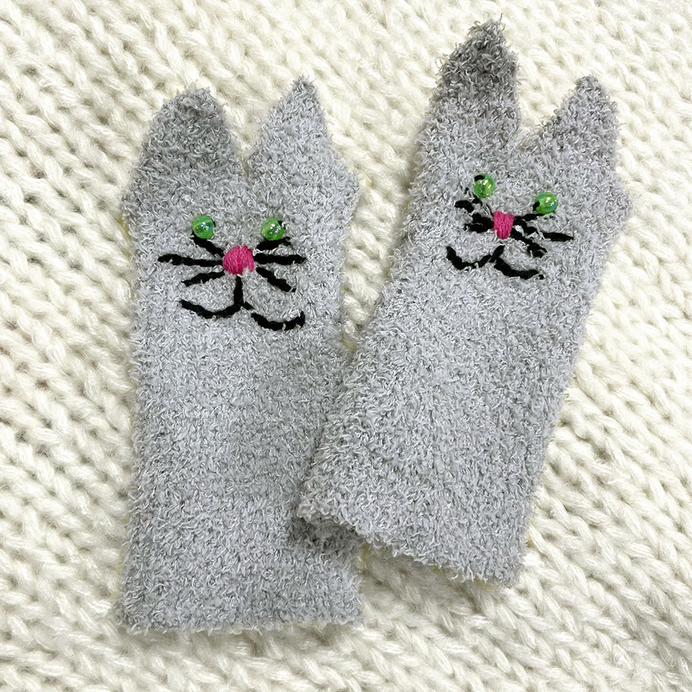 Hand Embroidered Cat Gloves Winter Ladies Half Finger Gloves