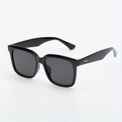 Men's Square Frame Sunglasses with Rice Nail