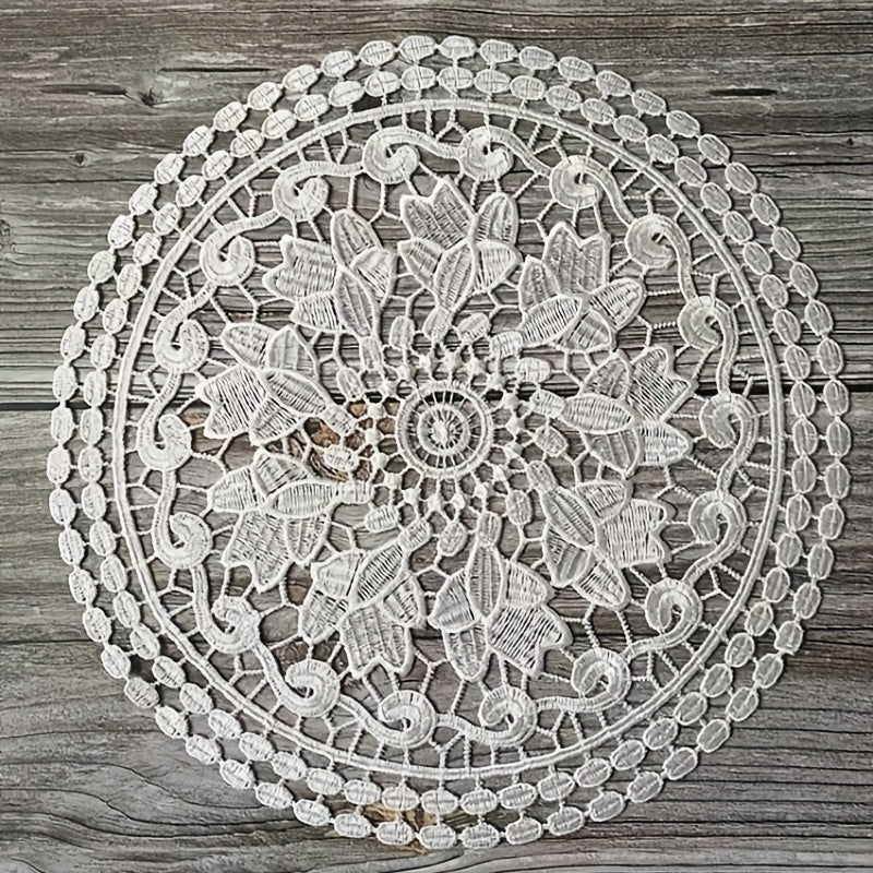 1pc PET Lace Placemat Hollow out Table Pad Light European Lace Round Coaster Bow