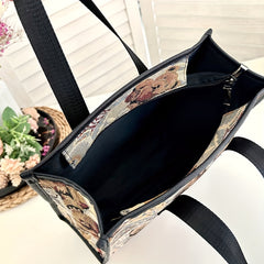Large Capacity Toiletry Bag Travel Cosmetic Storage Bag Canvas Handbag