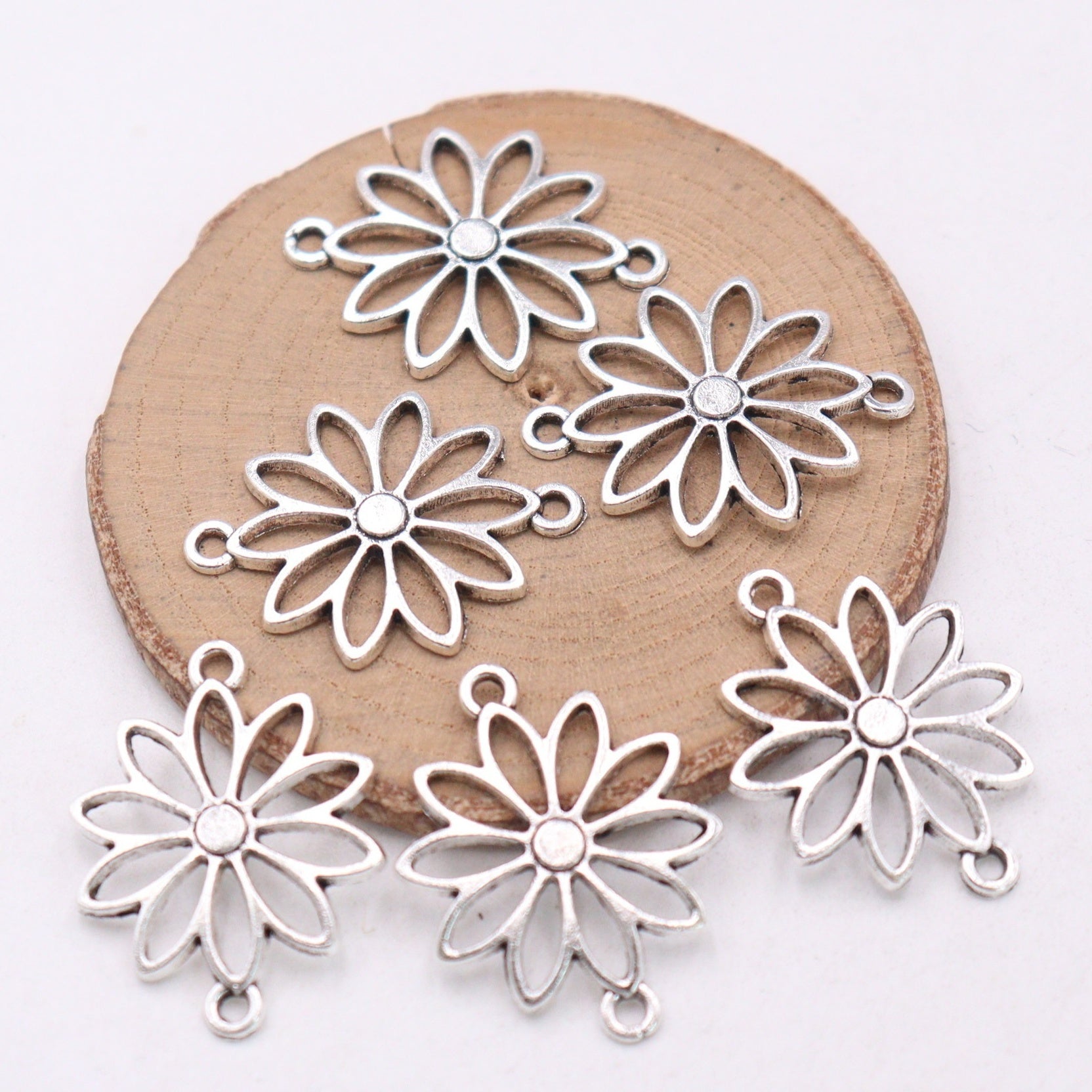 50pcs DIY Alloy Hollow Flower Pendants Retro Accessories Double Hanging