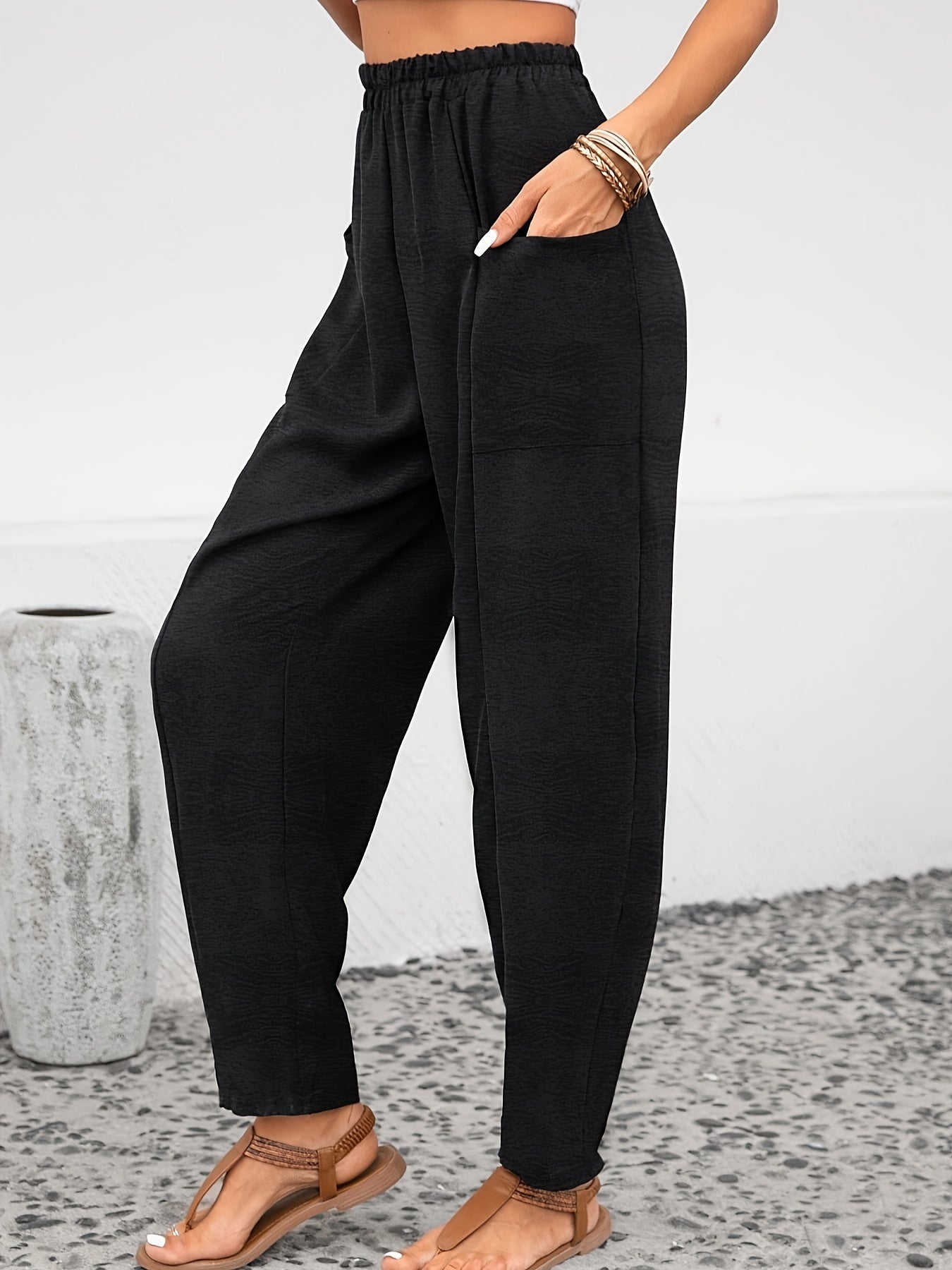  Solid Textured High Rise Loose Fit Trousers With Pockets