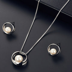 Faux Pearl Inlaid Round Jewelry Set Pendant Necklace & Stud Earrings