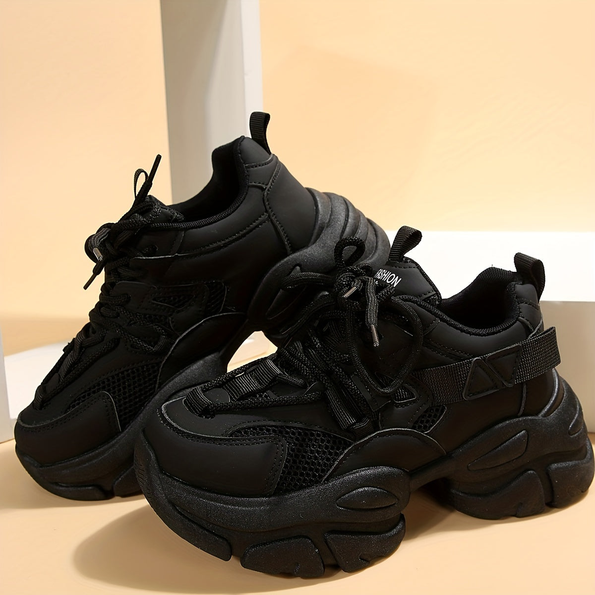 Women's Mesh Breathable Thick Bottom Running Shoes