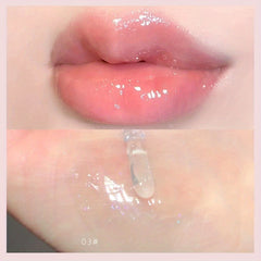 Hydrating Lip Plumping Balm with Water Light Glow
