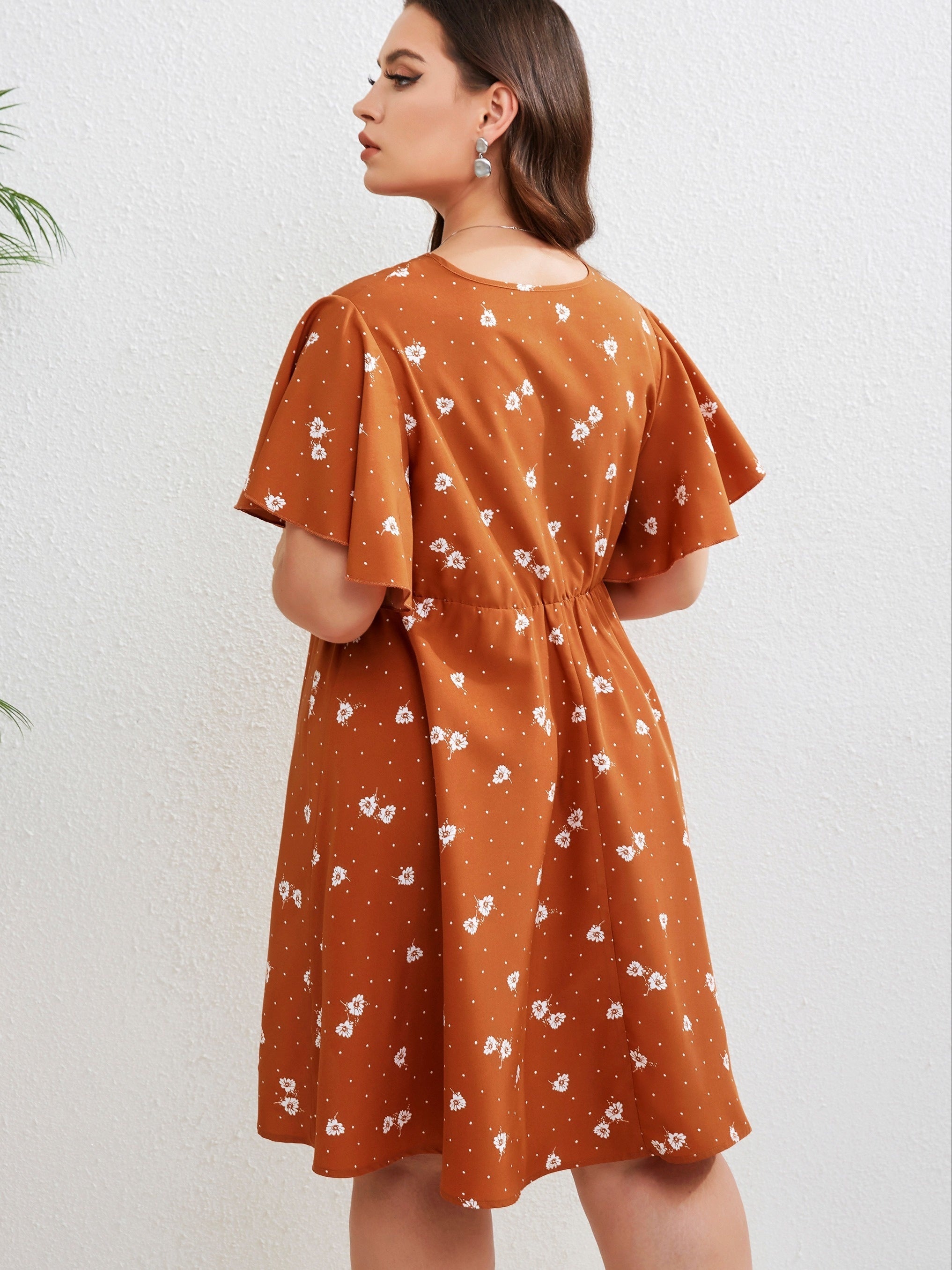 Women's Plus Floral Print Ruffle Sleeve Dress