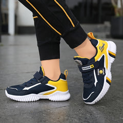 Kid's Hook and Loop Fastener Running Shoes