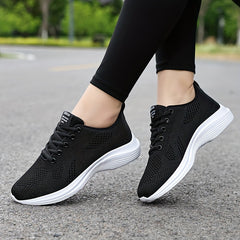 Women's Breathable Running Shoes Low Cut Comfortable Sneakers