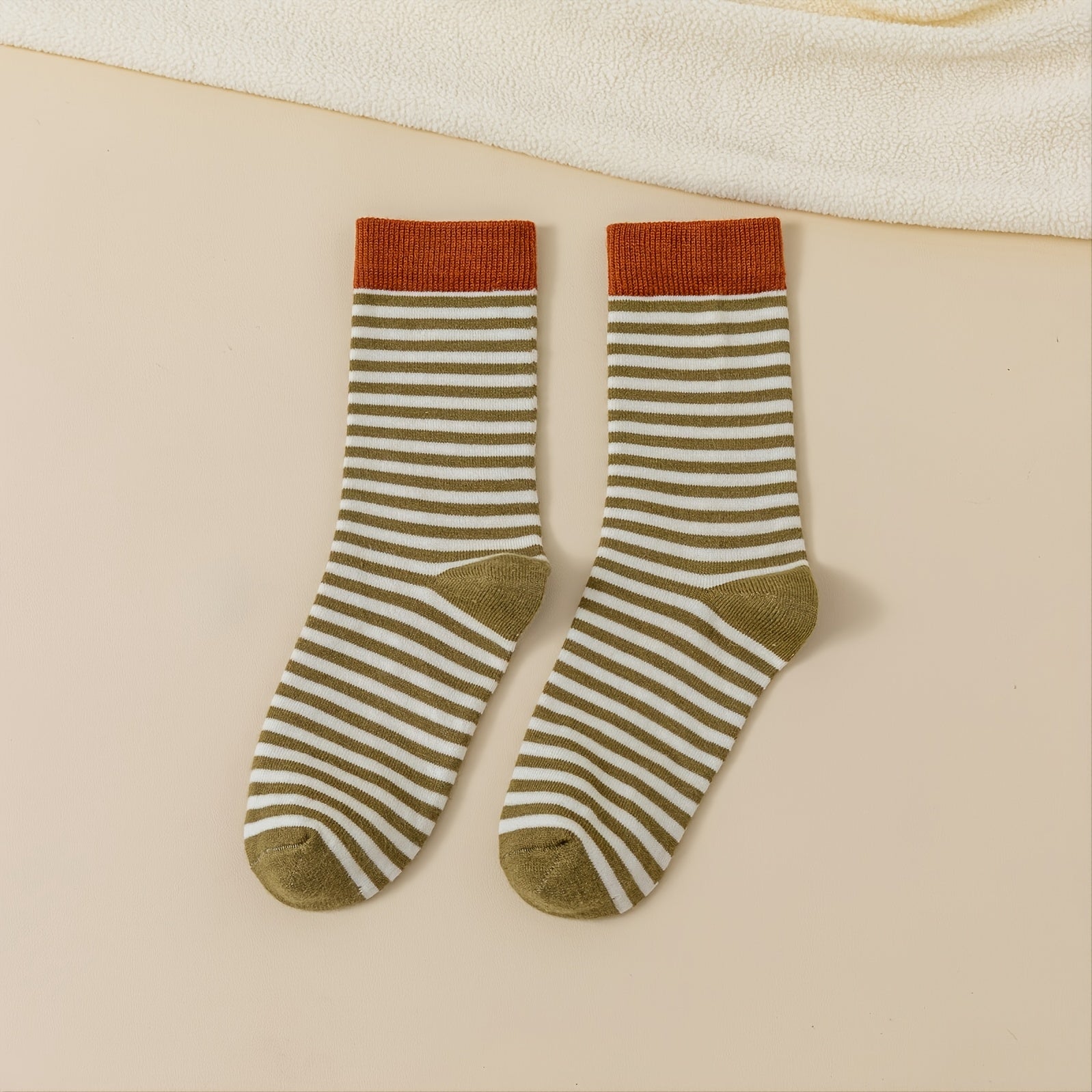 5 Pairs Women's Vintage Striped Mid Tube Socks
