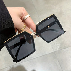 Women's Oversized Square Sunglasses UV400 Sun Shades