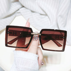 Large Square Sunglasses Rivet Gradient UV400 Sun Shades for Driving