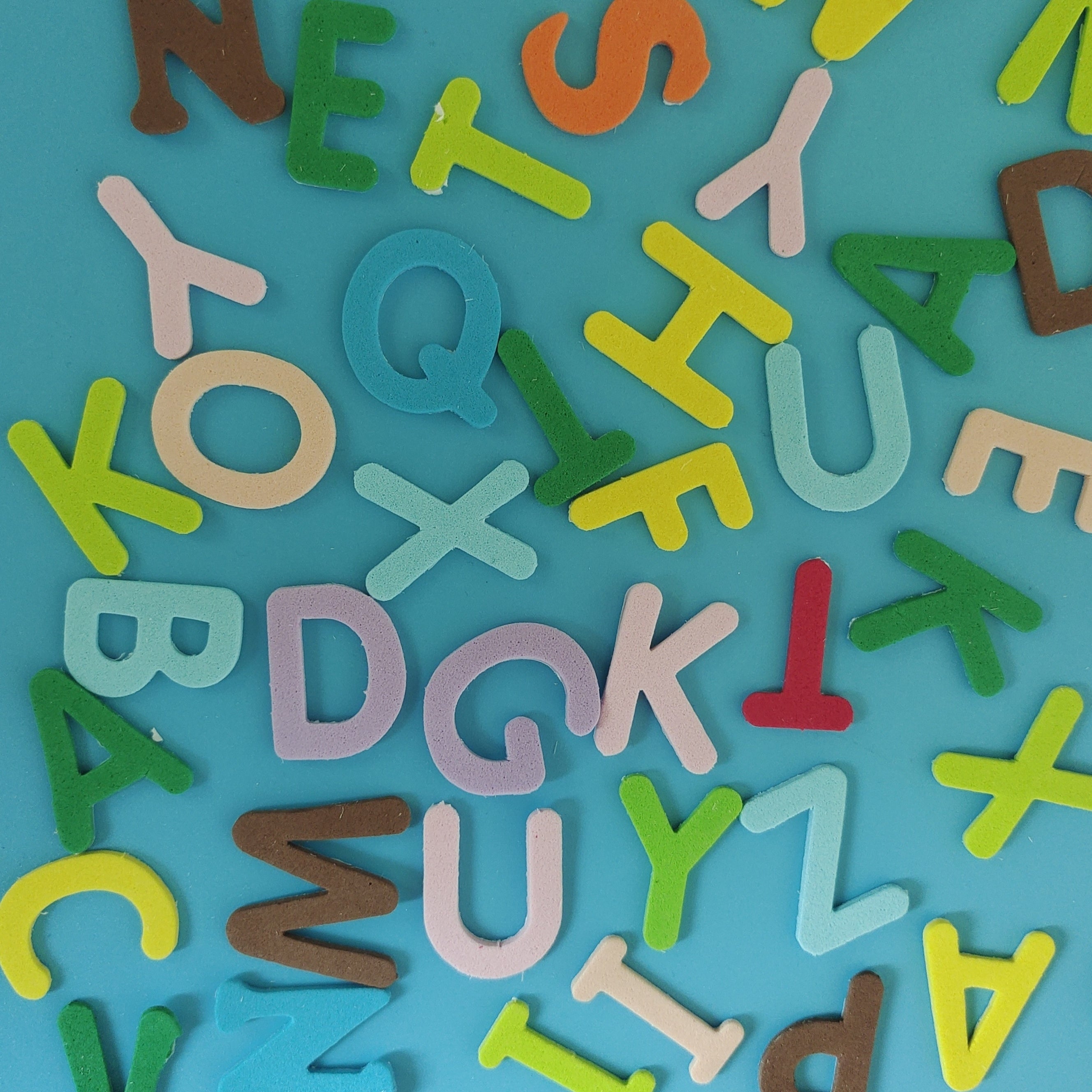 1000pcs Foam Letter Stickers Self adhesive Kids Party Crafts