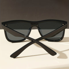 Rivet Square Sunglasses UV400 Anti Glare Glasses