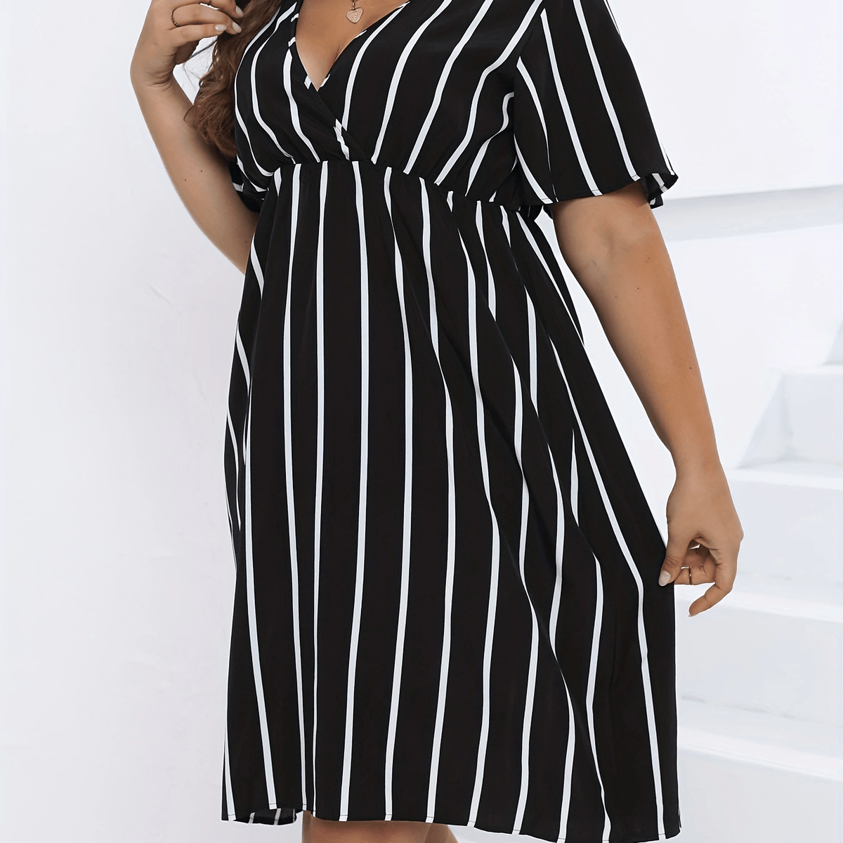  Pin Stripe Print Cap Sleeve Midi Dress