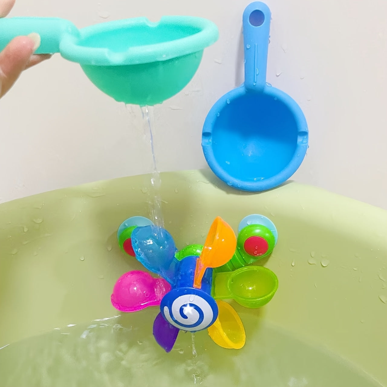 Colorful Kids Bath Windmill Toy with Water Sprinkler