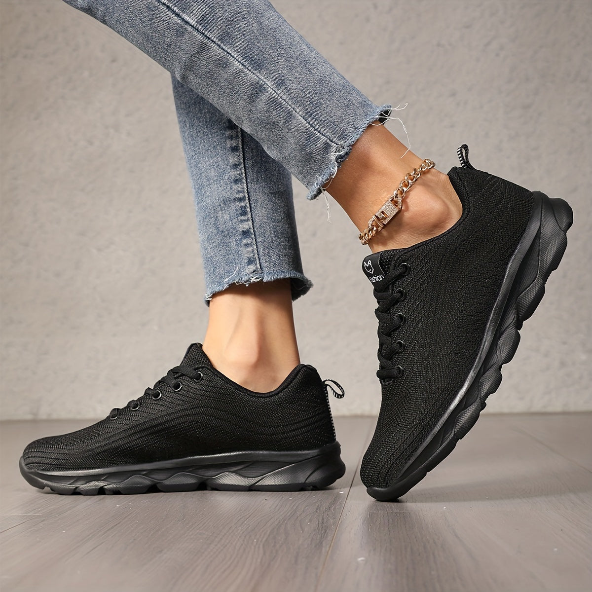 Women's Mesh Breathable Running Shoes Lightweight Non-Slip Sneakers