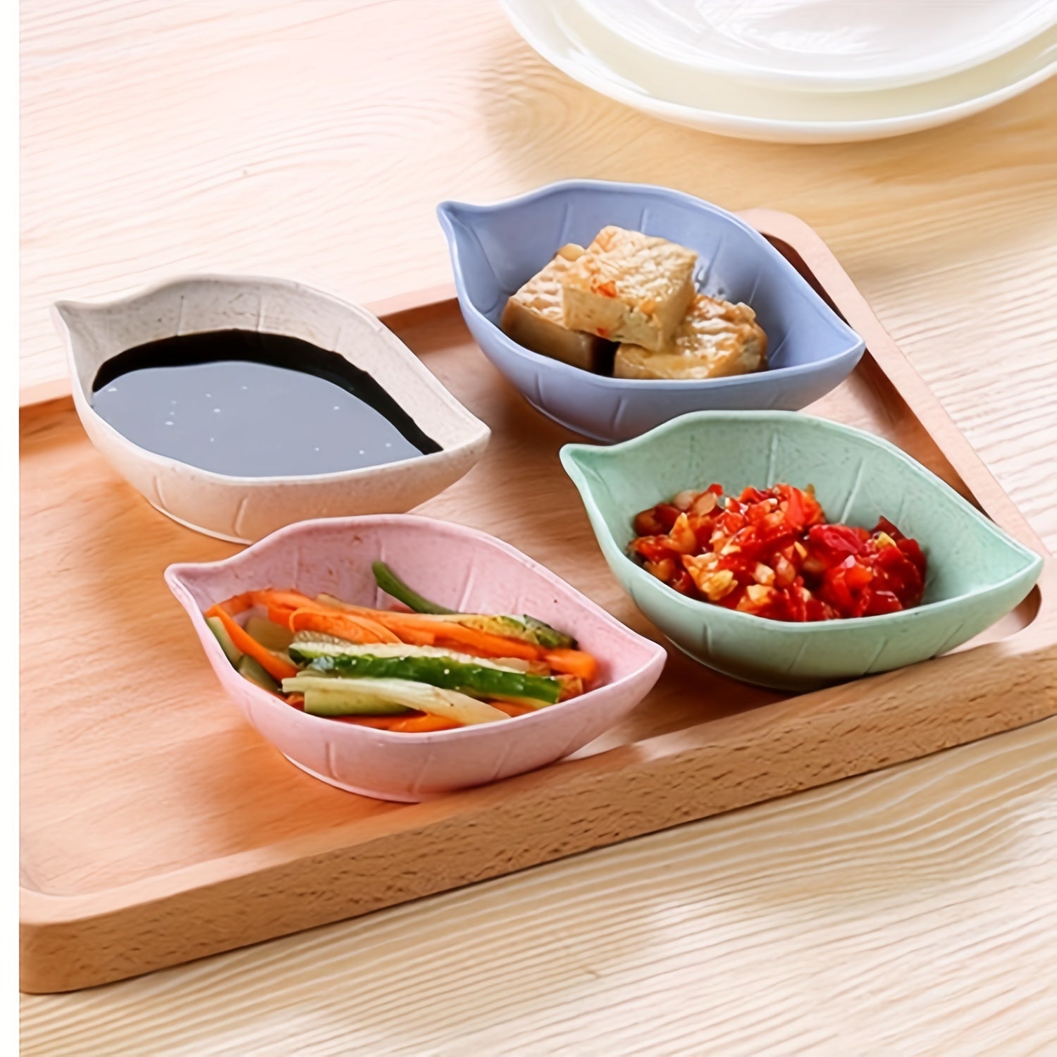12pcs Leaf Shaped Sauce Dish Seasoning Plate for Sushi Dipping Bowls