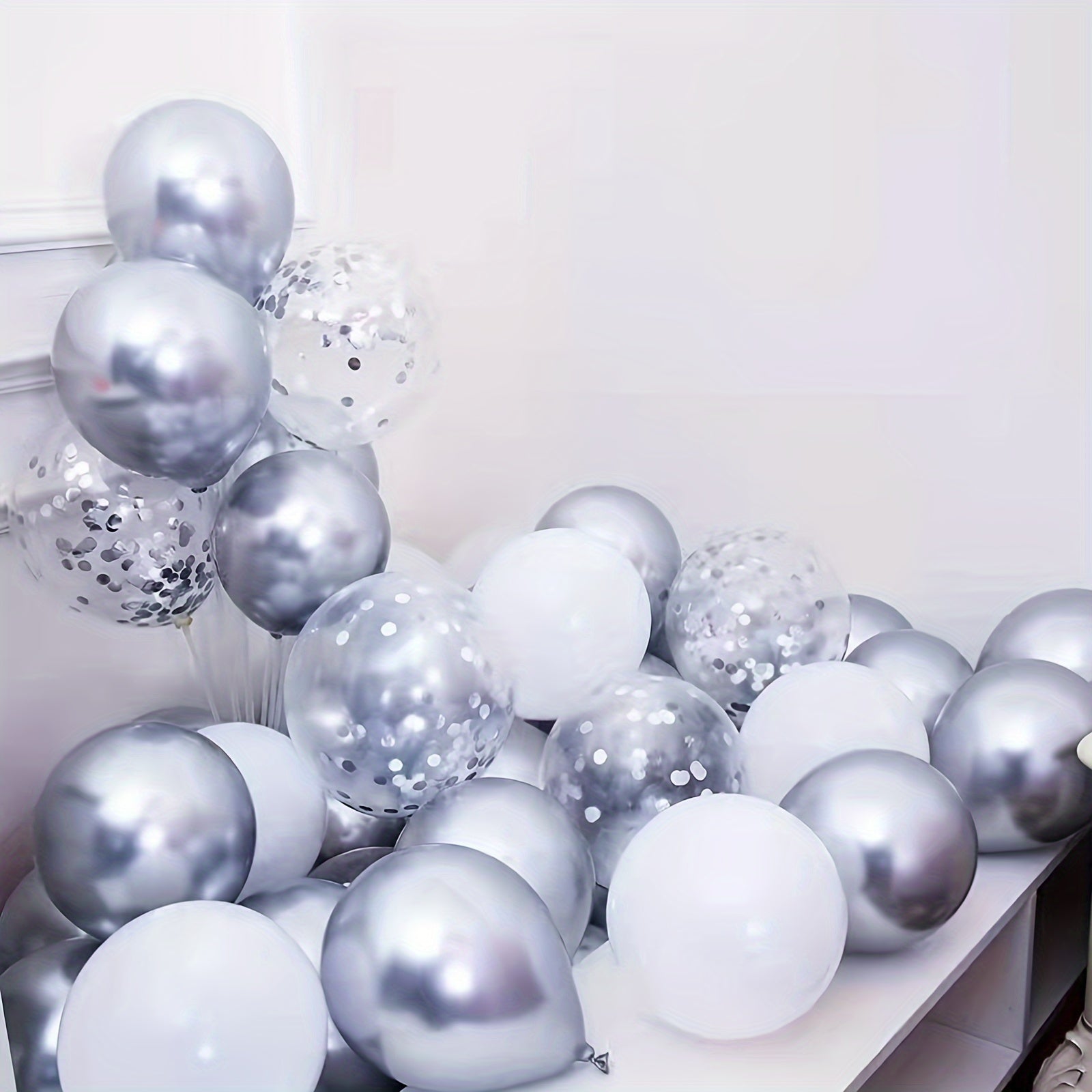 20pcs Silvery Confetti Balloon Set for Birthday Wedding Thanksgiving Year House