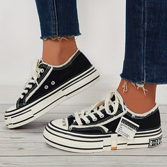 Vintage Letter Patched Raw Trim Skate Shoes for Women