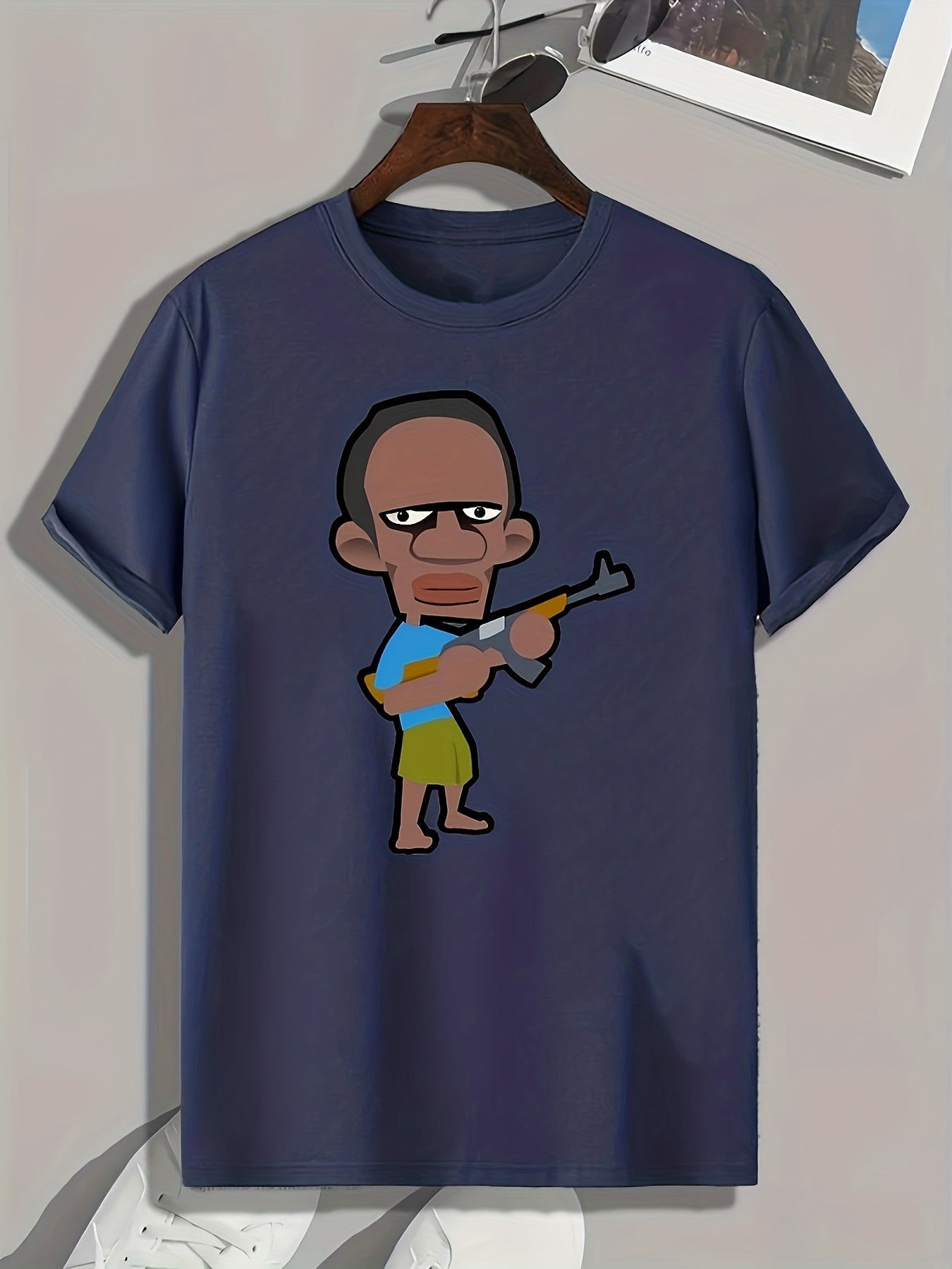 Cartoon Character Print Men's Graphic T-shirt for Summer