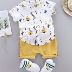 Boys 2pcs Cartoon Print Shirt & Shorts Set