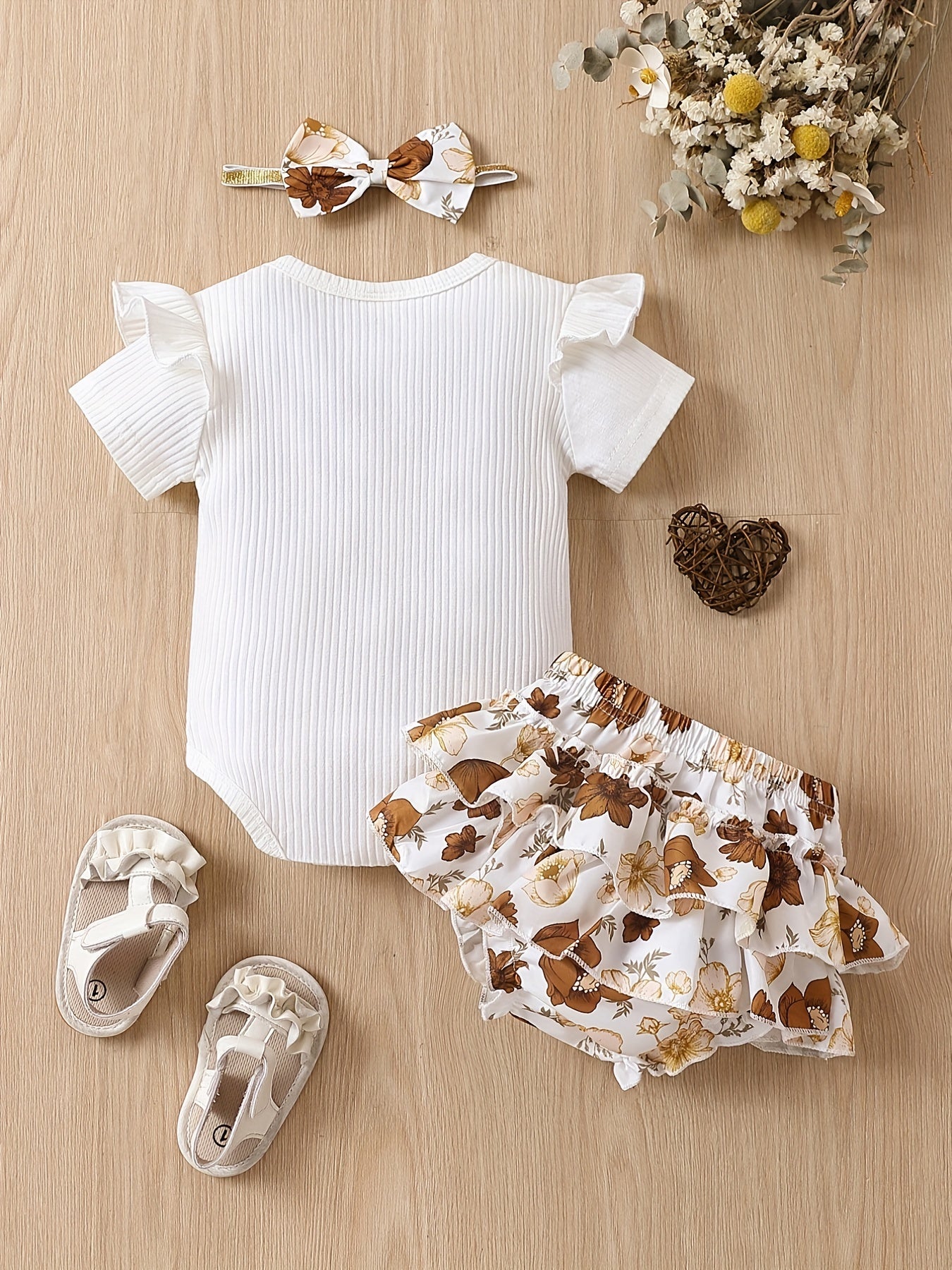 3pcs Baby Girl Outfit Mama Onesie Floral Skort & Headband Set