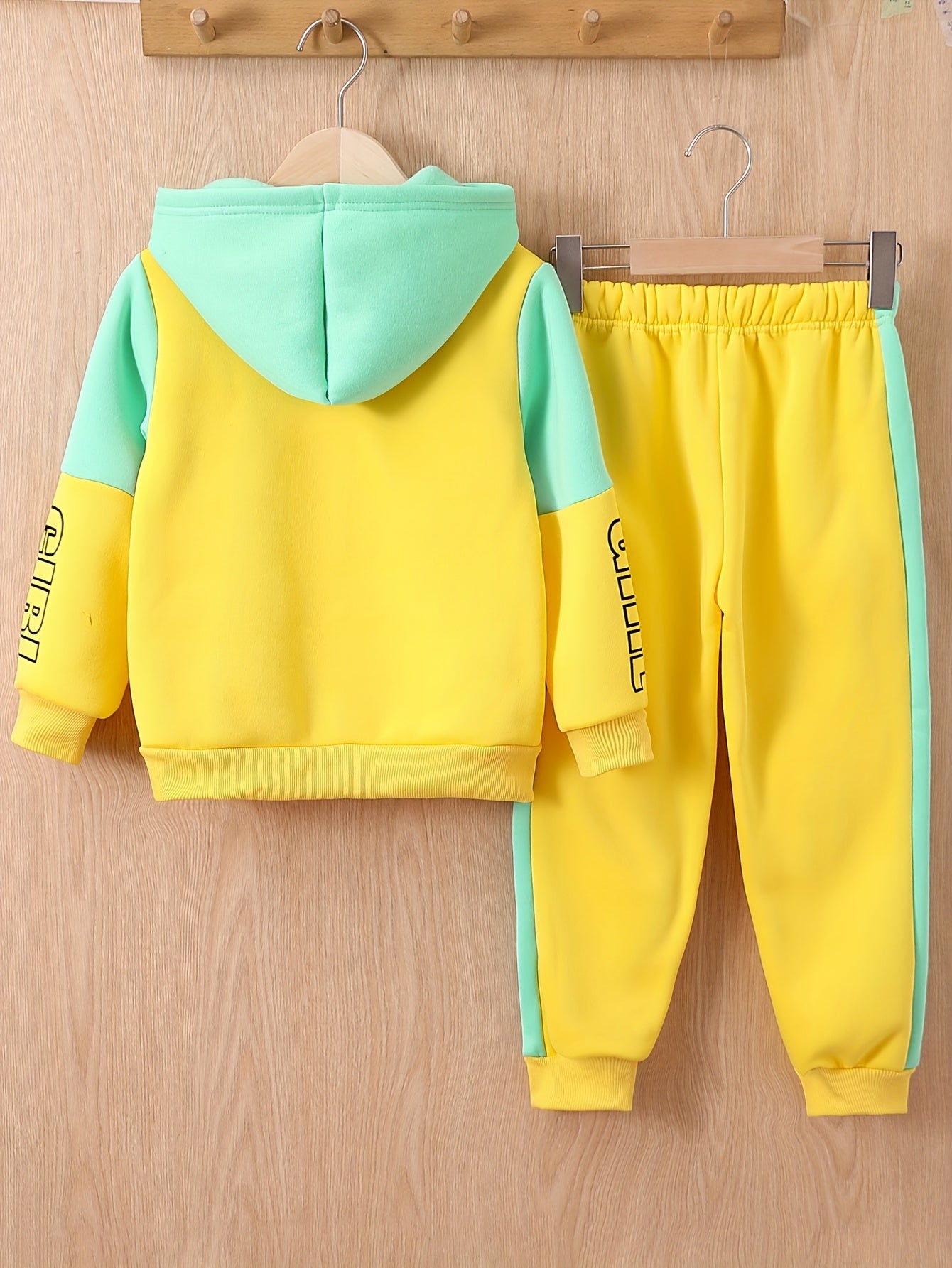 Girls Butterfly Print Fleece Hooded Sweatshirt And Trousers Set