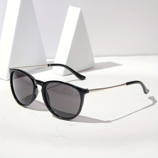 Men's Retro UV400 Sunglasses Oval Metal Frame Outdoor Sunshade Glasses