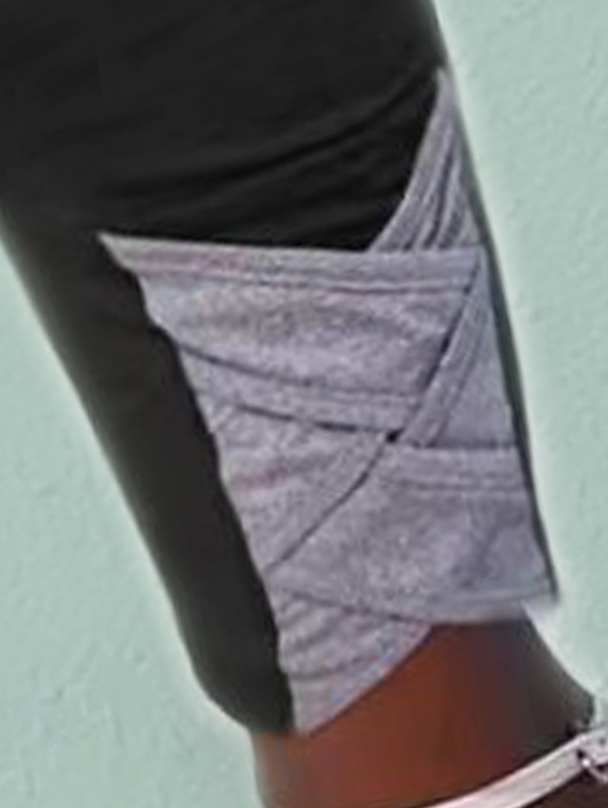  High Waist Leggings with Cross Detail