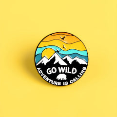 Sunset Snow Mountain Flying Bird Brooch Alloy Enamel Cowboy Badge