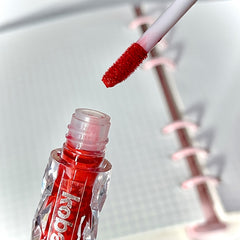 Sweet Lip Honey Moisturizing Lip Glaze