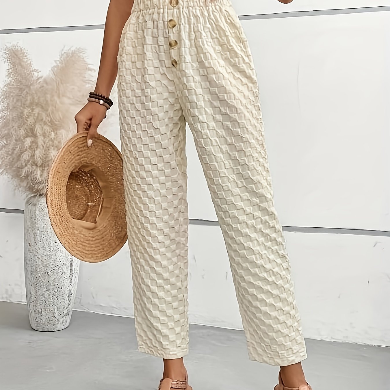  Women's Textured Button High Rise Straight Leg Trousers