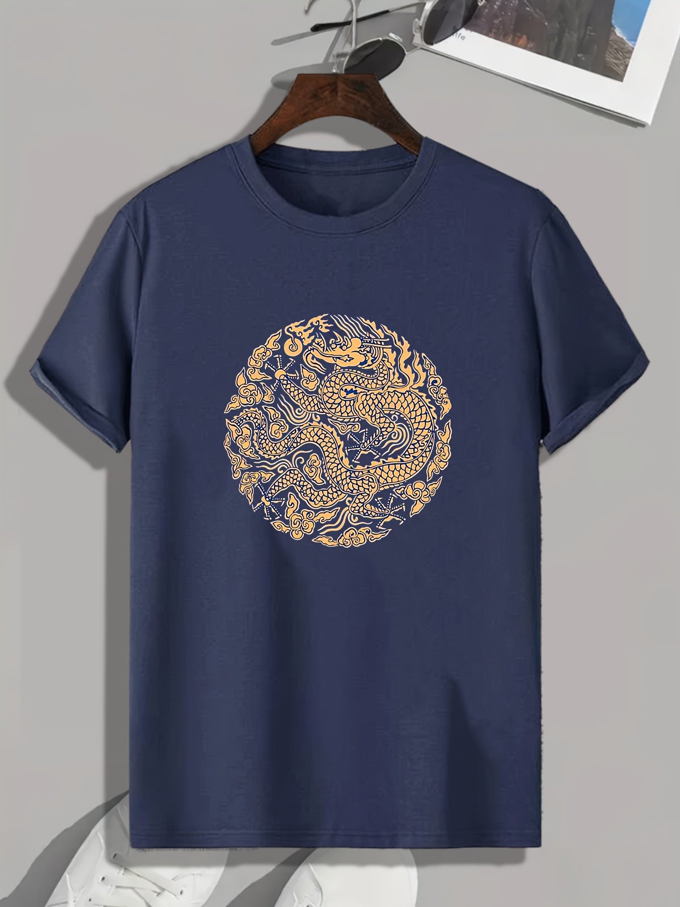 Dragon Totem Print Men's Comfy T-shirt for Outdoor Summer