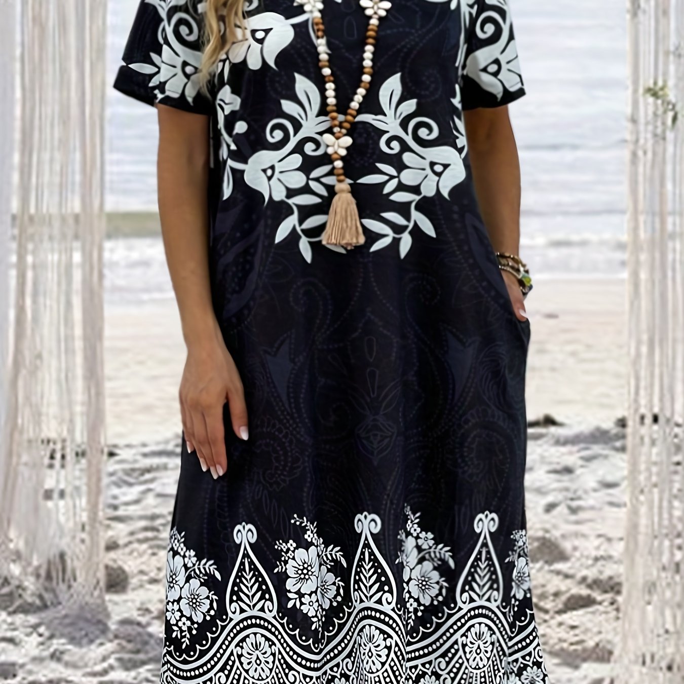 Floral Print Short Sleeve Plus Size Dress With Pockets